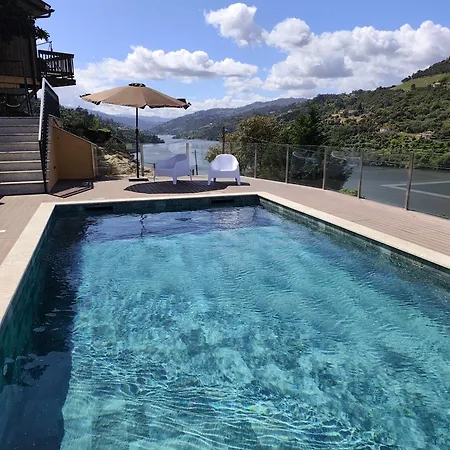 Hétvégi ház Quinta Da Porta Caseira Resende